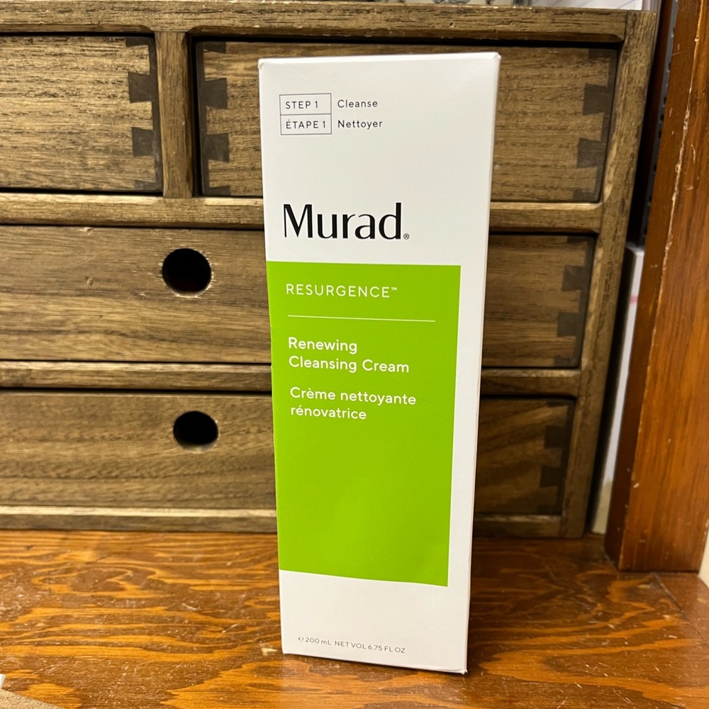 Murad Resurgence Renewing Cleansing Cream